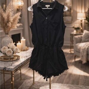 Umgee Black Textured Top